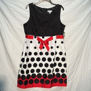 💕NWT💕 Kim Rogers Black and Red Polka Dot Dress